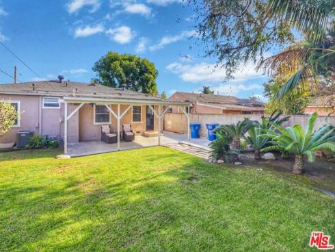 15381 Pacific Street, Midway City, CA