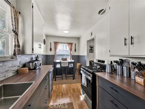 7781 Ledon Way, Midway City, CA