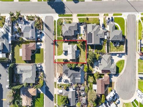 7901  Rockwell   Avenue, Midway City, CA