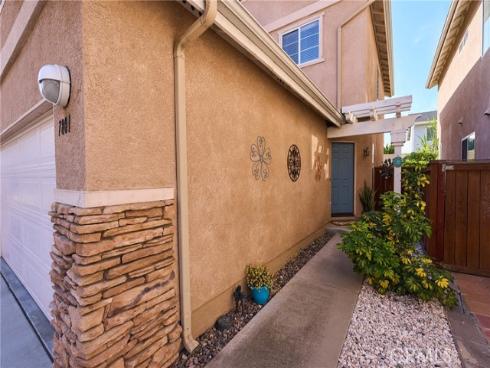 7801  Pacific   Circle, Midway City, CA