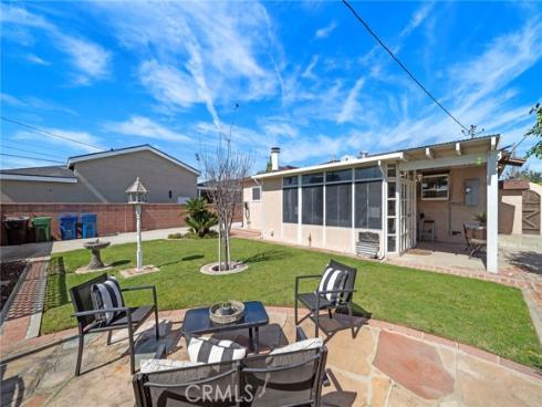 7802  Darwin   Avenue, Midway City, CA
