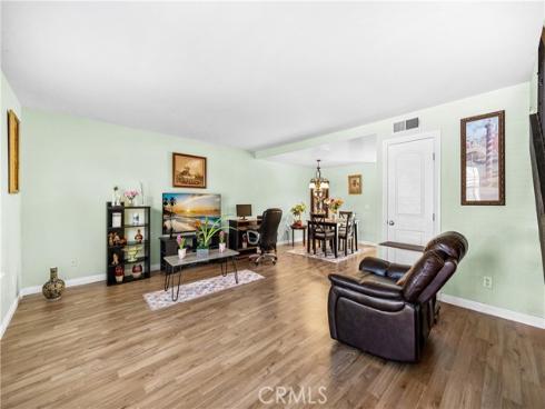 7750 Bolsa 25 Avenue, Midway City, CA
