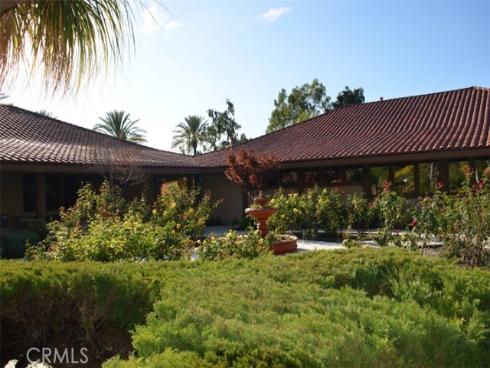 23861  Via Maragall  , Mission Viejo, CA