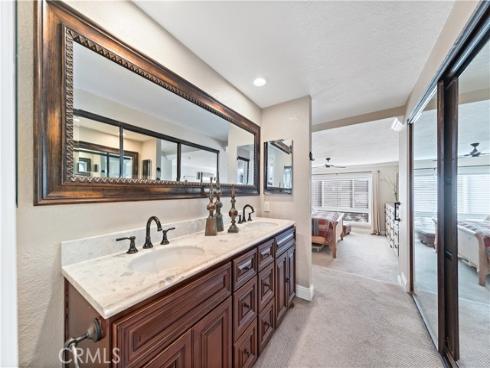 22422 Porreras 7 , Mission Viejo, CA