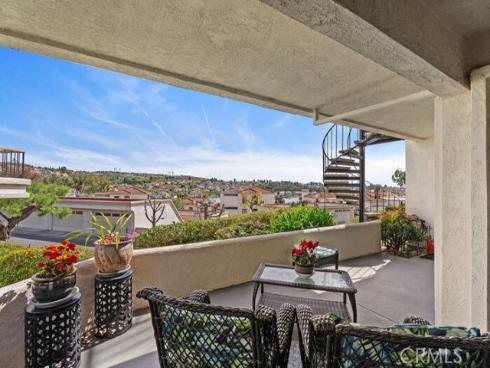 22482 Petra 23 , Mission Viejo, CA