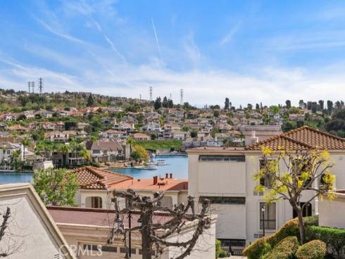 22482 Petra 23 , Mission Viejo, CA