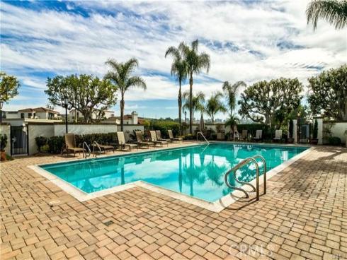 22372 Estallens 47 , Mission Viejo, CA