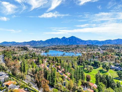 23502 Via Chiripa , Mission Viejo, CA