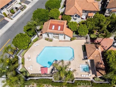 23325 La Crescenta D , Mission Viejo, CA