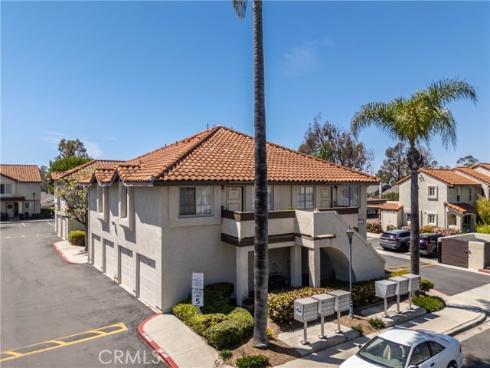 23325  La Crescenta  D , Mission Viejo, CA