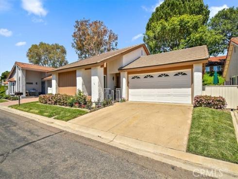 27707 Calle Valdes , Mission Viejo, CA