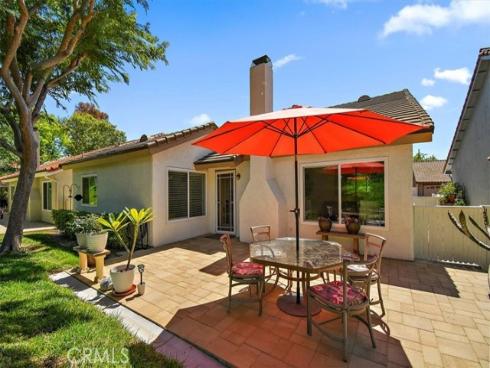 27707 Calle Valdes , Mission Viejo, CA