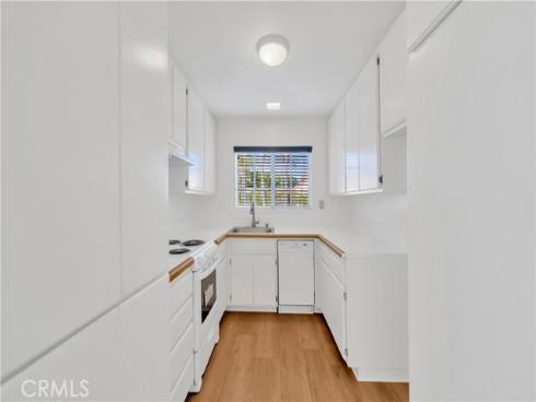 23351 La Crescenta B 311 , Mission Viejo, CA