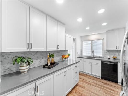 28133 Espinoza , Mission Viejo, CA