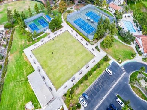 28133 Espinoza , Mission Viejo, CA