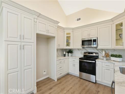 23245  Villena  , Mission Viejo, CA