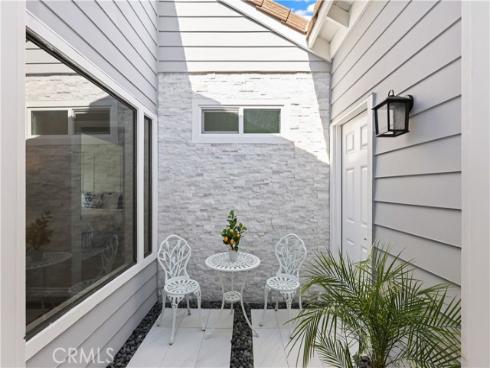 23245  Villena  , Mission Viejo, CA