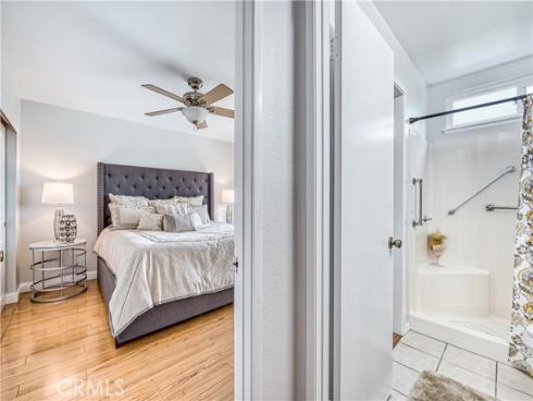 22911 Via Santiago , Mission Viejo, CA