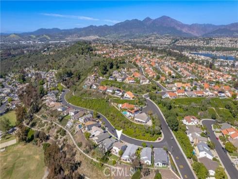 22911 Via Santiago , Mission Viejo, CA