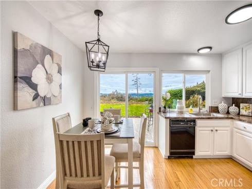 22911 Via Santiago , Mission Viejo, CA