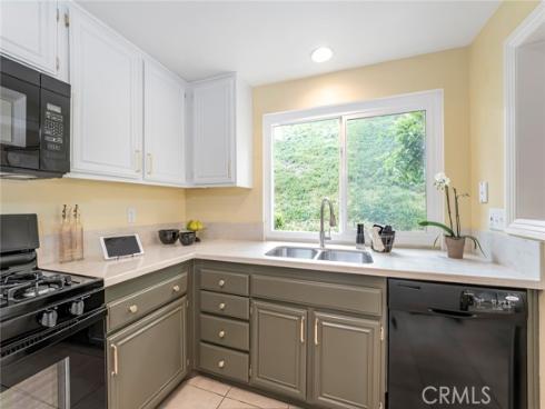 28143 Espinoza , Mission Viejo, CA