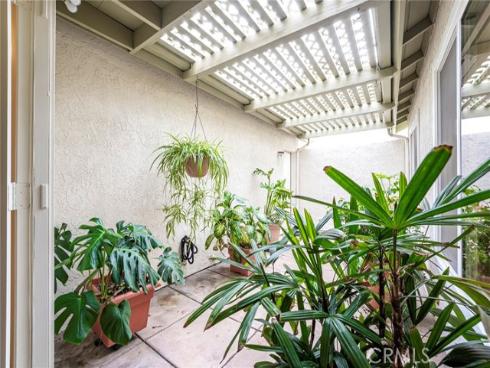 28143 Espinoza , Mission Viejo, CA