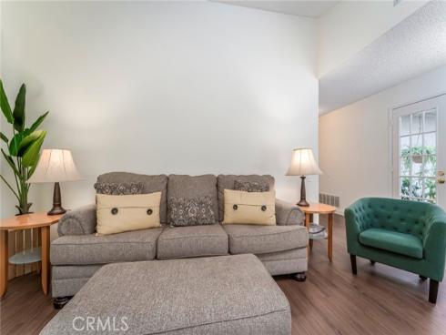 28143 Espinoza , Mission Viejo, CA