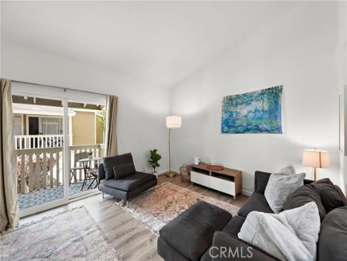 26166 Los Viveros 222 , Mission Viejo, CA