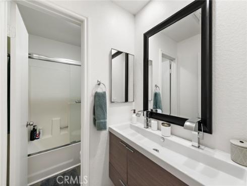 26166 Los Viveros 222 , Mission Viejo, CA