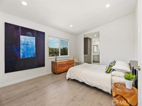 24682  Via San Fernando  , Mission Viejo, CA