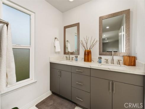 24682  Via San Fernando  , Mission Viejo, CA