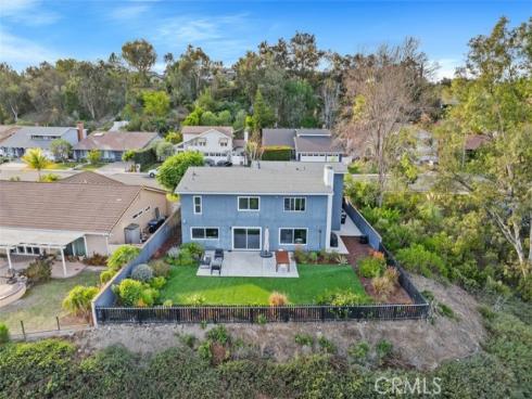 24682  Via San Fernando  , Mission Viejo, CA