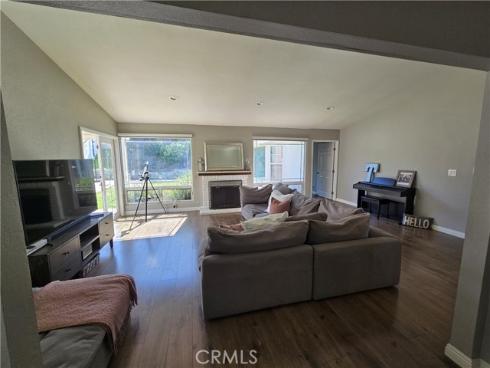 28935 De La Luna Drive, Mission Viejo, CA