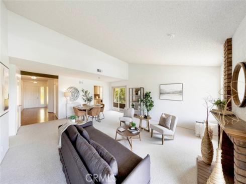 23586  Villena  , Mission Viejo, CA