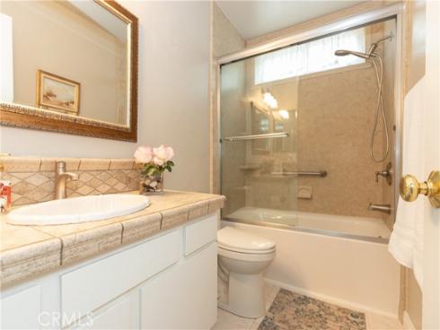 27742 Sinsonte , Mission Viejo, CA