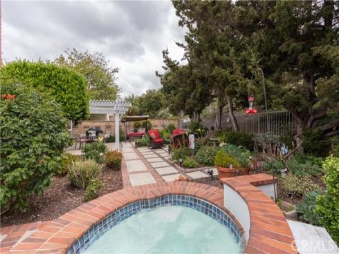 27742 Sinsonte , Mission Viejo, CA