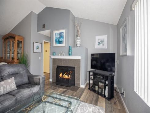 27917 Freeport 223 , Mission Viejo, CA