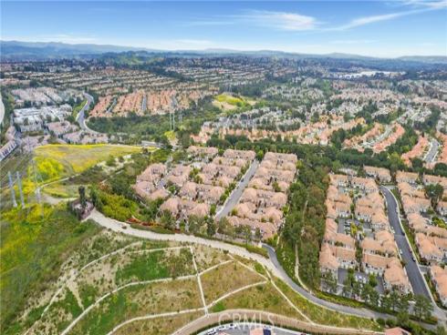 273  California   Court, Mission Viejo, CA