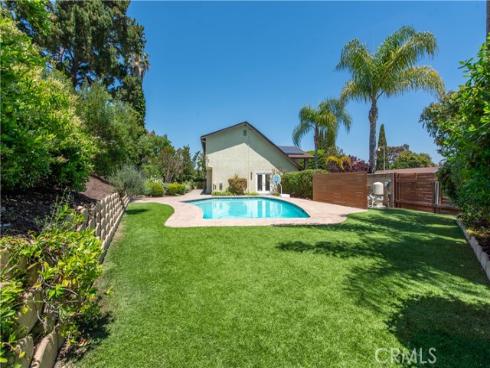 25061  El Cortijo   Lane, Mission Viejo, CA