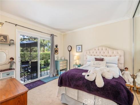 27681 Via Rodrigo , Mission Viejo, CA