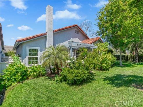 27681 Via Rodrigo , Mission Viejo, CA