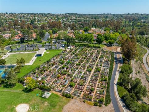 27681 Via Rodrigo , Mission Viejo, CA