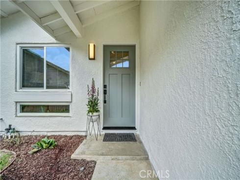 22707 Via Santa Rosa , Mission Viejo, CA