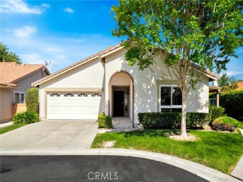 27652 Via Rodrigo , Mission Viejo, CA