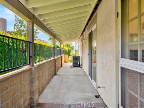 27652 Via Rodrigo , Mission Viejo, CA