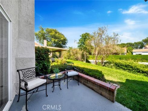 27652 Via Rodrigo , Mission Viejo, CA