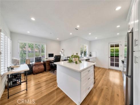 27652 Via Rodrigo , Mission Viejo, CA