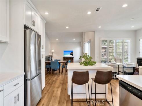 27652 Via Rodrigo , Mission Viejo, CA