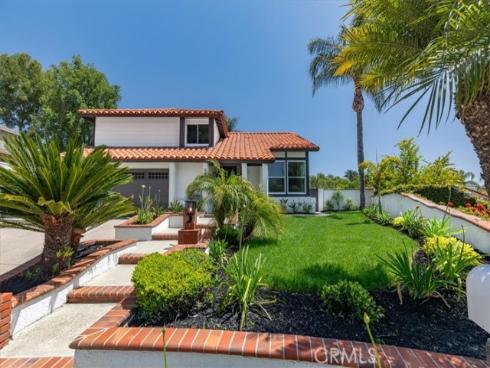 28012 Amargon , Mission Viejo, CA