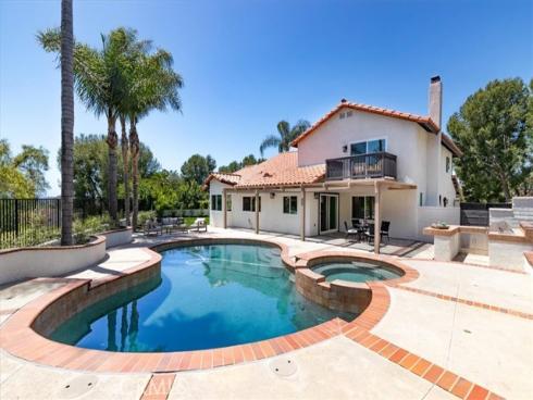 28012 Amargon , Mission Viejo, CA